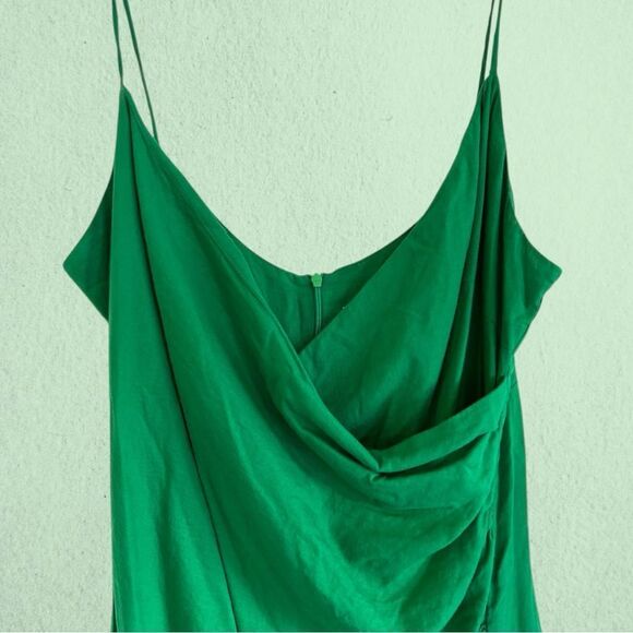 Zara linen blend ruched midi dress Kelly green - Picture 2 of 13